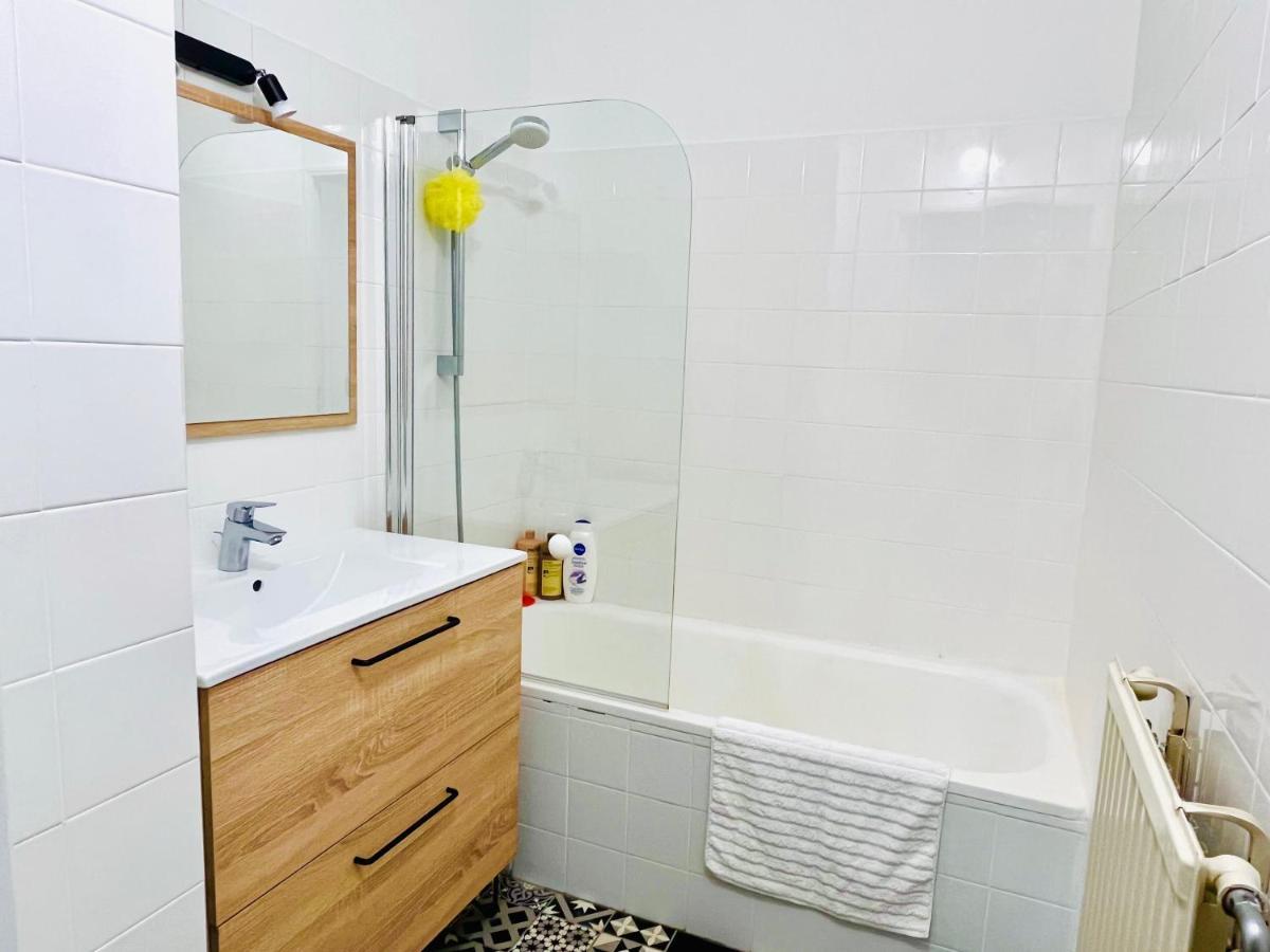 Apartment 50M2-Free Private Parking-Self Check In !! Appartement 50M2 Intramuros-Parking Prive Gratuit-Arrivee Autonome!! Avignon Kültér fotó